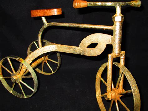 Antique Vintage Metal Tricycle Sculpture/Tricycle Bike