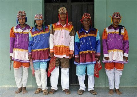 Danzantes Mixtecos | Folk festival, Costumes, Folk costume