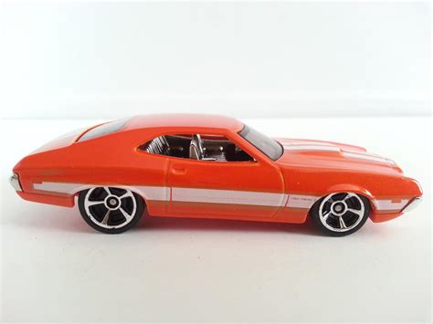 HOT WHEELS FORD GRAN TORINO SPORT POZRI DETAILNÉ FOTO Aukro