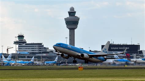 Schiphol Schrapt Vluchten Genoeg Om Nieuwe Horrordag Te Voorkomen