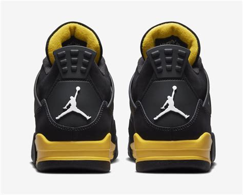 Air Jordan 4 Thunder 2023 Release Date DH6927-017 | SBD