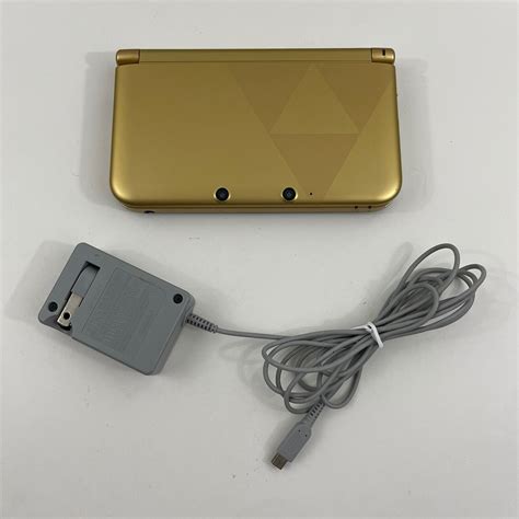 Mavin Nintendo 3ds Xl The Legend Of Zelda A Link Between Worlds Gold Console Triforce