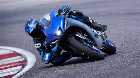 2023 Yamaha YZF-R125 Unveiled With YZF-R7-inspired Design