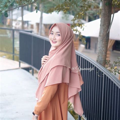 Pin Oleh Mrnvx™ Di Akhwat Hijab Selendang Jilbab Cantik Hijab