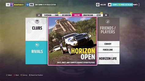 How to play Forza Horizon 5 multiplayer with friends?