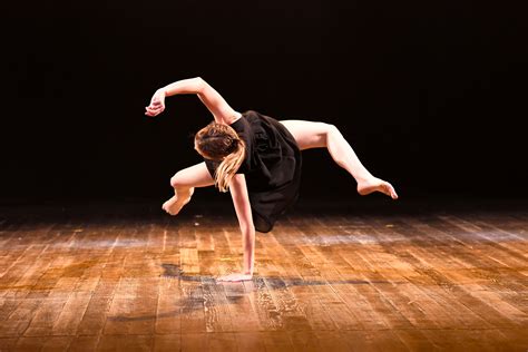 Emi Dance Studio Découvrez Notre école De Danse à Venelles