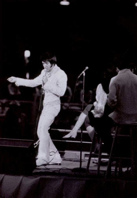 Elvis In Concert In March 1 1970 At The Houston Astrodome Elvis In Concert Elvis Presley