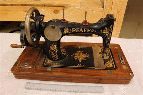 Vintage Pfaff Sewing Machine