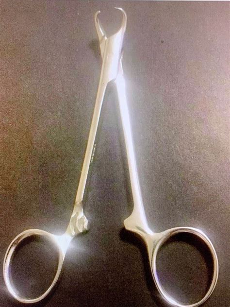 Old medical clamps | Doctor costume, Dragoncon, Post apocalyptic