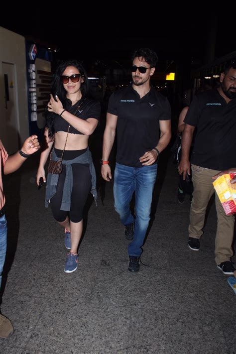 Tiger Shroff And Krishna Shroff Snapped At Mumbai Airport Filmibeat