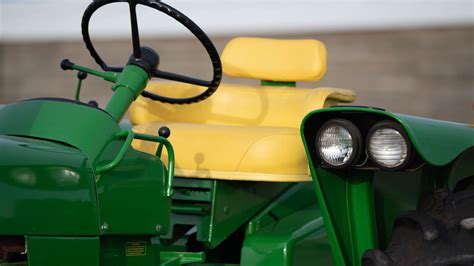 1970 John Deere 2520 At Gone Farmin Spring Classic 2021 As F105 Mecum Auctions