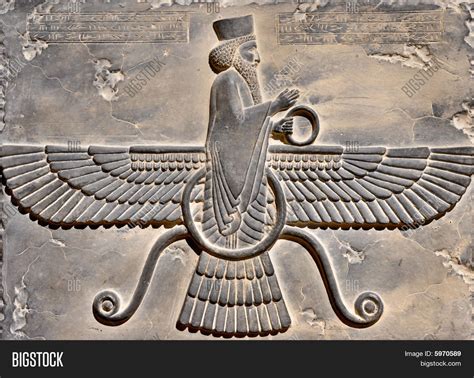 Ancient Persian King Image & Photo (Free Trial) | Bigstock