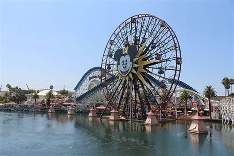 Disney California Adventure Park - SMARTTRAVELERS