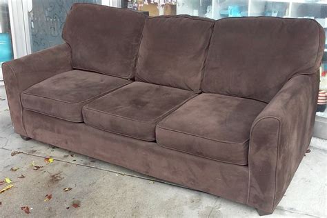 UHURU FURNITURE & COLLECTIBLES: SOLD Style - Line Sofa - $90