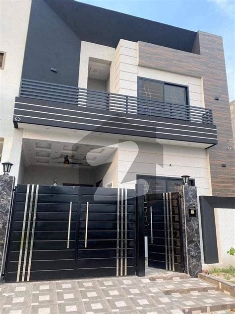 5 Marla Beautiful Designer House For Sale At Prime Location In Citi