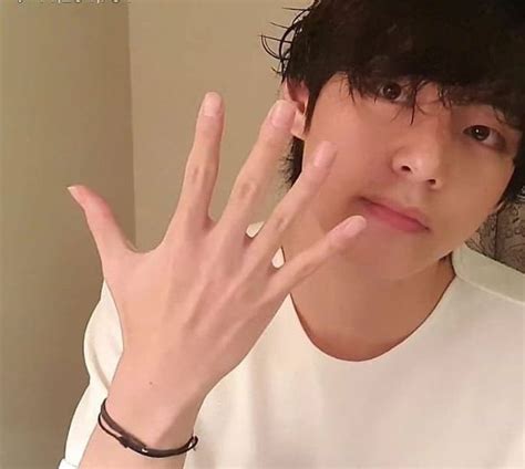 Taehyung In 2024 Taehyung Taehyung Heart Sign Hand Bts Jungkook