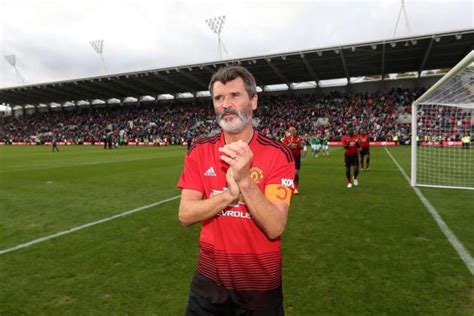 Roy Keane reunites with Manchester United to launch club’s third kit ...