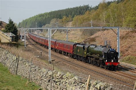 JL - 21.4.11 LMS Royal Scot 46115 1Z24 Glasgow - Preston, Shap Summit