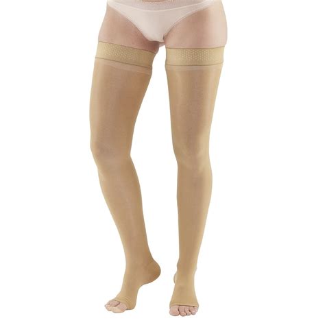 Ames Walker Aw Style 262 Signature Sheers 15 20 Mmhg Moderate Compression Open Toe Thigh High