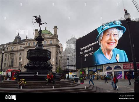 Londres Reino Unido 9th De Septiembre De 2022 La Pantalla Piccadilly