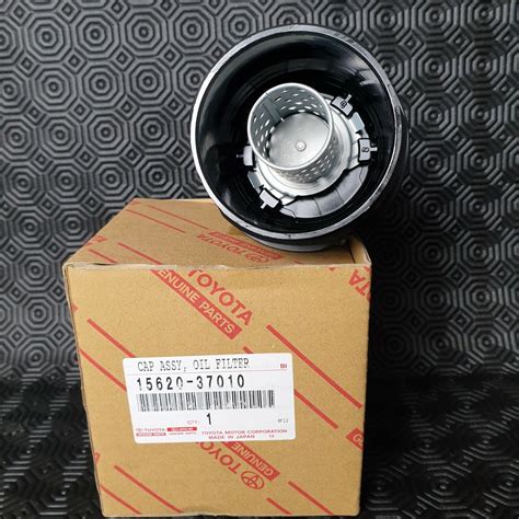 GENUINE TOYOTA YARIS OIL FILTER HOUSING CAP COVER 2005 2011 15650 33010