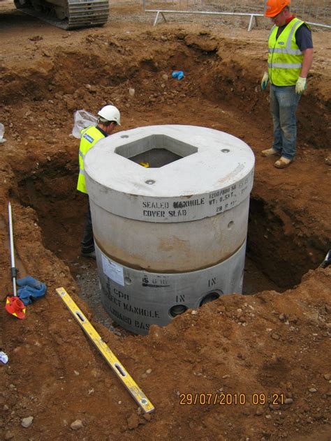 Perfect Manhole Installation Bespoke Precast Concrete Ma Flickr