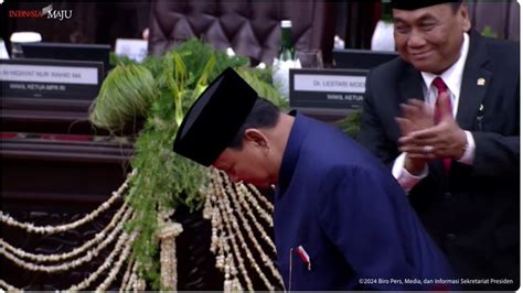 Gestur Sopan Prabowo Di Pelantikan Presiden Bungkuk Hormat Ke