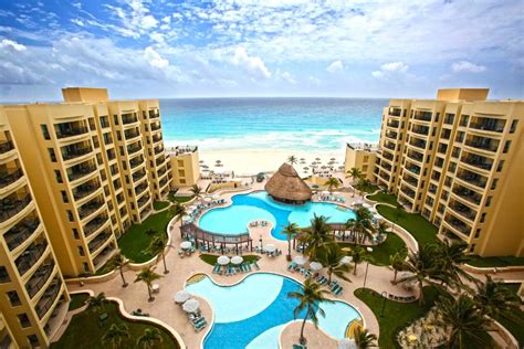 The Royal Sands Cancun - We Review Resorts