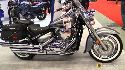 2020 Suzuki Boulevard C50T Walkaround 2020 Montreal Motorcycle Show