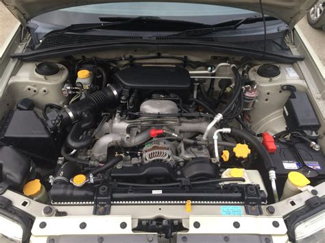 Помыл подкапотное пространство — Subaru Forester (SG), 2 л, 2005 года ...