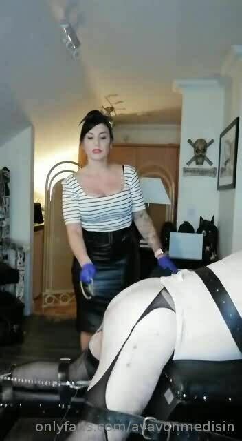 Mistress Ava Von Medisin Slut Receives A Shocking Punishment Porn