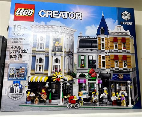 Lego Creator Assembly Square 10255 On Carousell