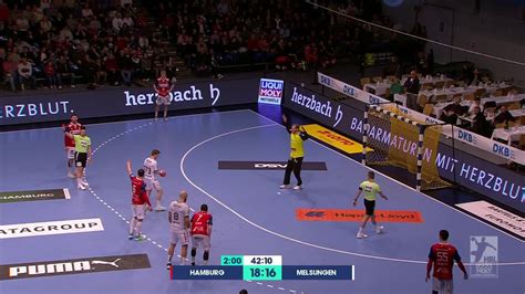 Johannes Bitter Pariert Den 7Meter Von Timo Kastening Handball Sport