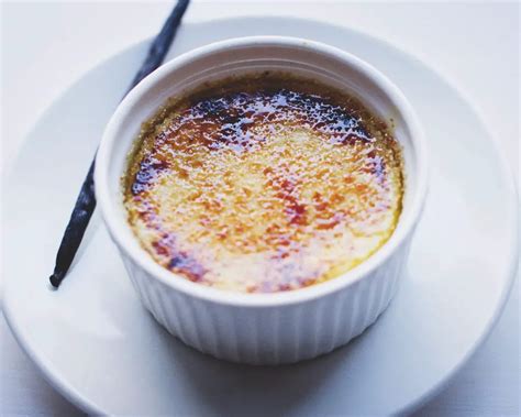 French Vanilla Creme Brulee Recipe Easy Classic No Fail Gimme Yummy