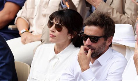 Photo Nolwenn Leroy Et Son Compagnon Arnaud Cl Ment Dans Les Tribunes