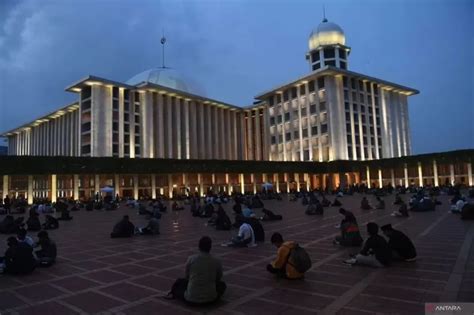 Piknik Lebaran Ke Masjid Istiqlal Wisata Jakarta Tanpa Tertinggal