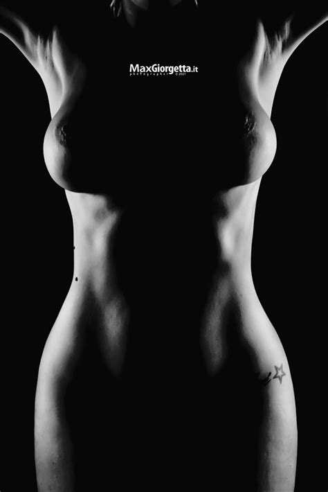 Silhouette Artistic Nude Photo By Photographer Max Giorgetta At Model