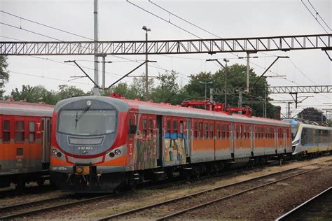 PR EN57 2072 Opole Główne train station 24 06 2018 Flickr