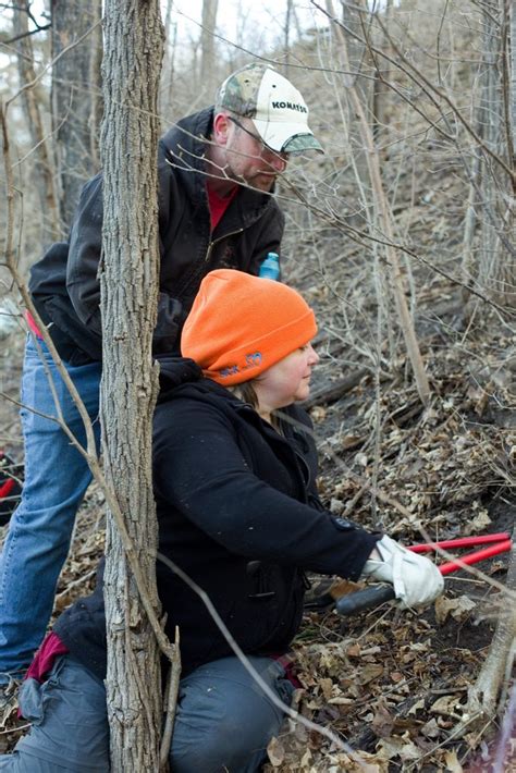 Volunteering In The Arboretum Cowling Arboretum Carleton College