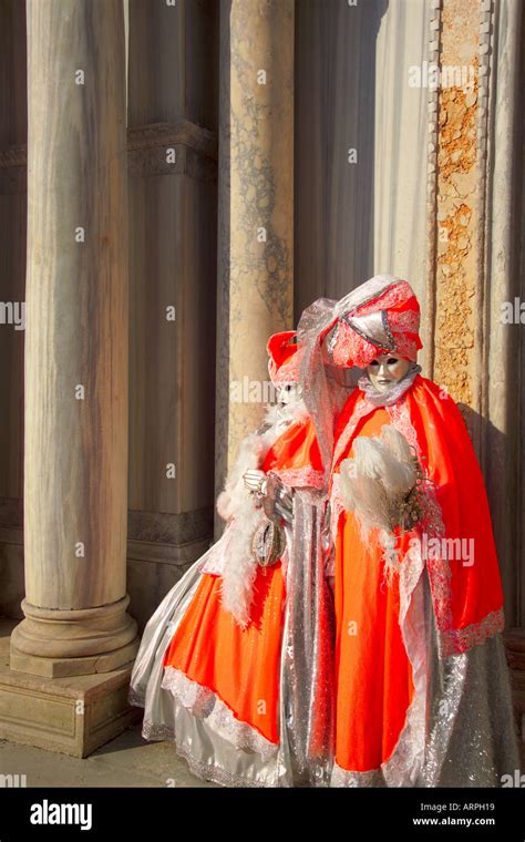 Italy Venice Carnival Traditional carnival costume Stock Photo - Alamy