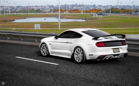 White Mustang Gt On Velgen Wheels Vmb9 Ms 2015 S550 Mustang Forum