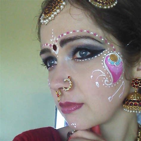 Dressed As Radharani Halloween Face Makeup Lush Products Carnival