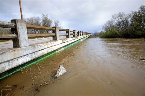 Salinas River Flooding 2024 - Nert Tawnya