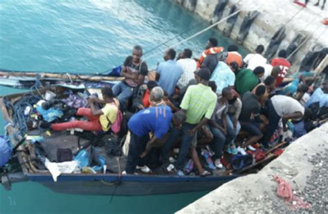 18 Haïtiens Et Un Dominicain Arrêtés à Leur Arrivée En Floride à Bord D