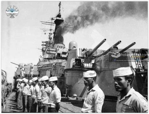 Foto Foto Langka KRI Irian, Kapal Perang Indonesia Asal Soviet - HobbyMiliter.com