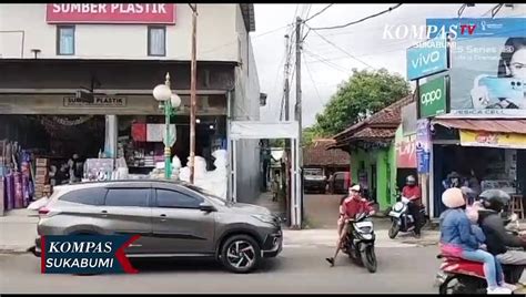 Viral Begal Bokong Di Gang Sempit Terekam Cctv Warga Video Dailymotion