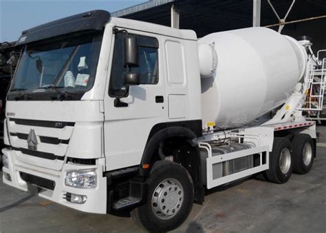 Howo X Concrete Agitator Truck Cubic Meters M Cement Mixer Truck