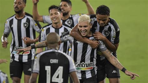 Dirigente Fala Sobre Expectativas Do Botafogo Para E Futuro De