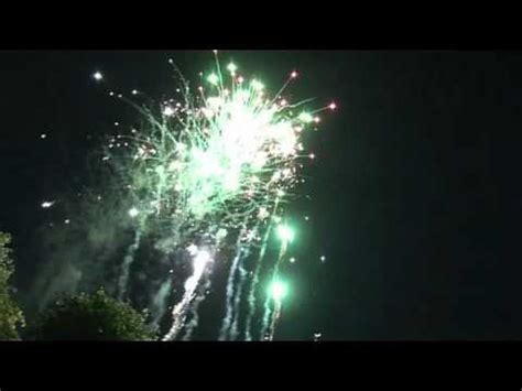 Gilmour Wedding – 7 minute Fireworks extraordinaire | Squib Maestro