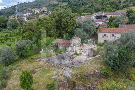 Quintas e casas rústicas Quinta T5 à venda em Rio Douro SUPERCASA